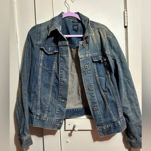 Vintage Women’s Gap denim jacket size L